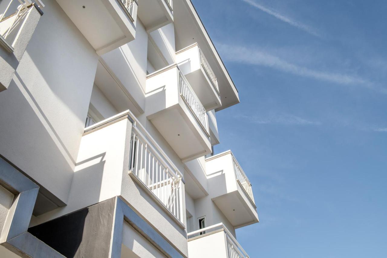 Hotel Mirabel Rimini Exterior photo